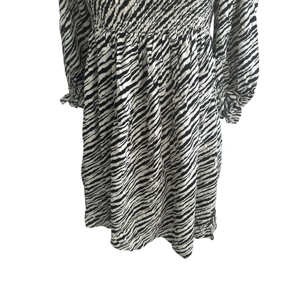 FAITHFULL THE BRAND Zebra Print Smocked Empire Waist Dress Size US 6 - Picture 4 of 9